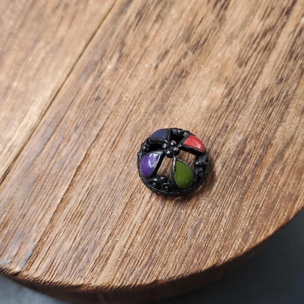 P204 dome charm